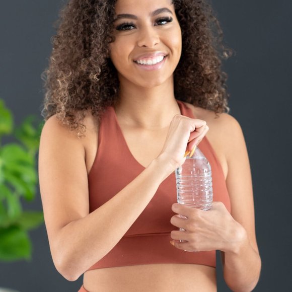 Rae Mode Nonstop Full Size Cutout Detail Sports Bra - Picture 6 of 10